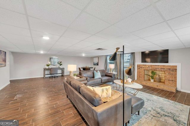 6805 Wright Road, Atlanta, GA 30328