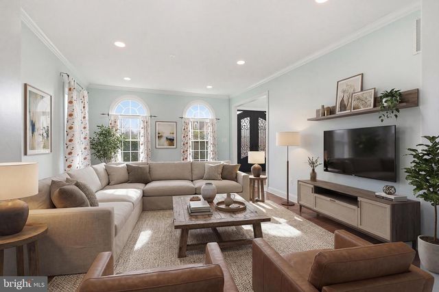 14 BARNYARD CT, Plainsboro, NJ 08536