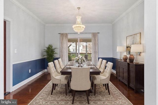 14 BARNYARD CT, Plainsboro, NJ 08536