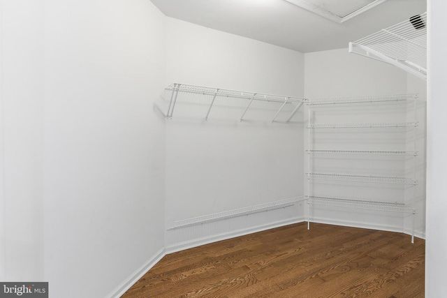 14 BARNYARD CT, Plainsboro, NJ 08536
