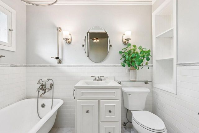 4425 N 143rd STREET, Brookfield, WI 53005