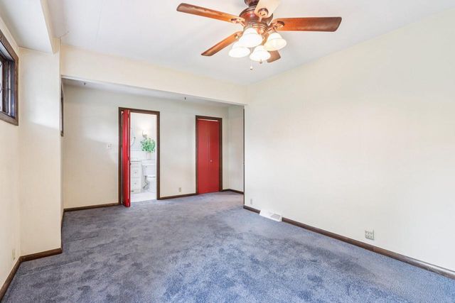 4425 N 143rd STREET, Brookfield, WI 53005