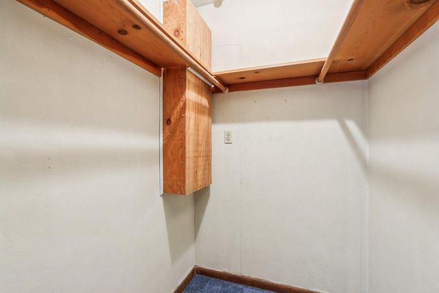 4425 N 143rd STREET, Brookfield, WI 53005