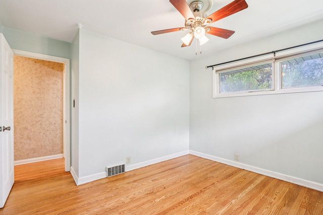 4425 N 143rd STREET, Brookfield, WI 53005