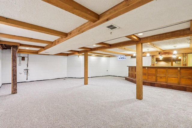 4425 N 143rd STREET, Brookfield, WI 53005