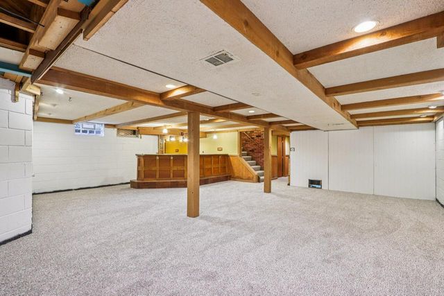 4425 N 143rd STREET, Brookfield, WI 53005