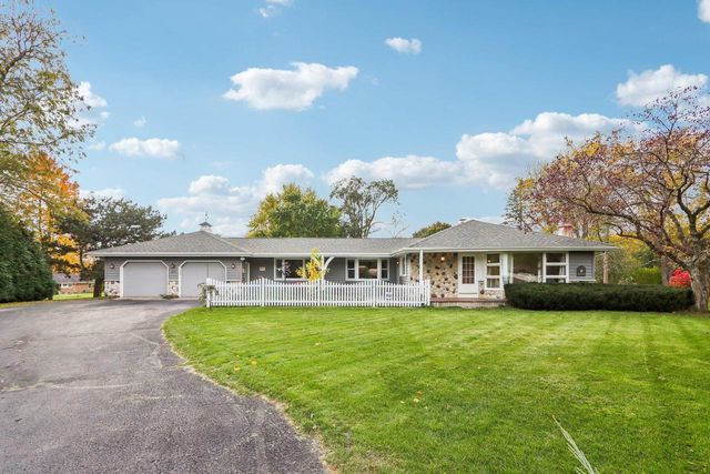 4425 N 143rd STREET, Brookfield, WI 53005