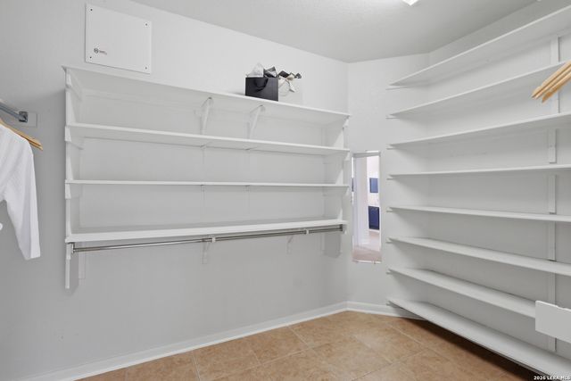 1852 Lookout Frst, San Antonio, TX 78260