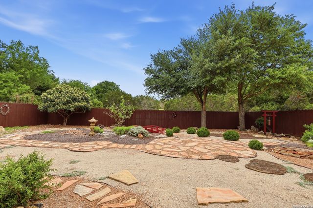 1852 Lookout Frst, San Antonio, TX 78260