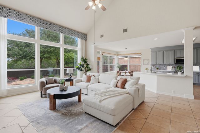 1852 Lookout Frst, San Antonio, TX 78260