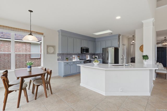 1852 Lookout Frst, San Antonio, TX 78260