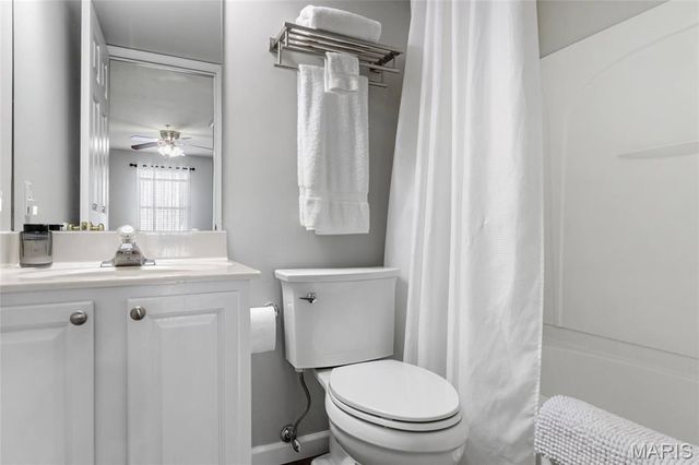 1605 Forest Springs Lane A, Ballwin, MO 63021