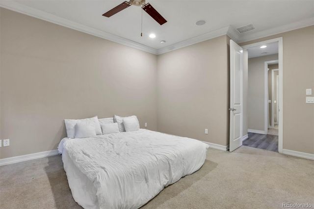 257 S Scottsburg Court, Aurora, CO 80018