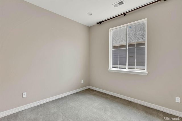 257 S Scottsburg Court, Aurora, CO 80018