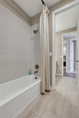 257 S Scottsburg Court, Aurora, CO 80018