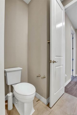 257 S Scottsburg Court, Aurora, CO 80018