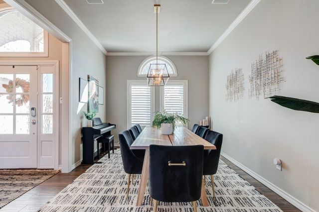 8118 County Rd 7610, Wolfforth, TX 79382