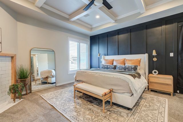 8118 County Rd 7610, Wolfforth, TX 79382