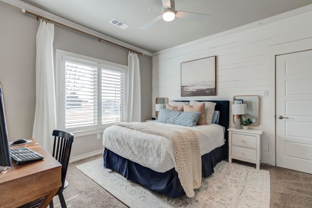 8118 County Rd 7610, Wolfforth, TX 79382