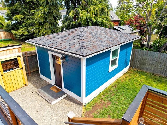 828 Tyler Street, Port Townsend, WA 98368