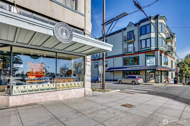 828 Tyler Street, Port Townsend, WA 98368