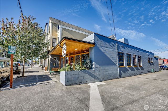 828 Tyler Street, Port Townsend, WA 98368