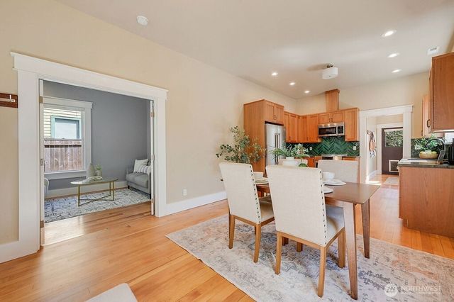 828 Tyler Street, Port Townsend, WA 98368
