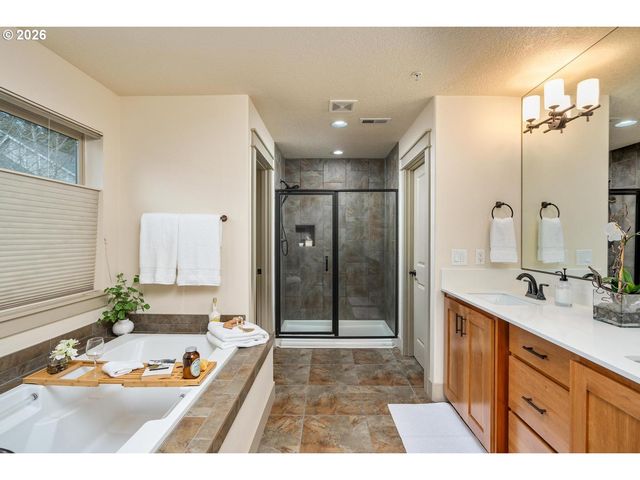 5381 Nw 134TH Ave, Portland, OR 97229