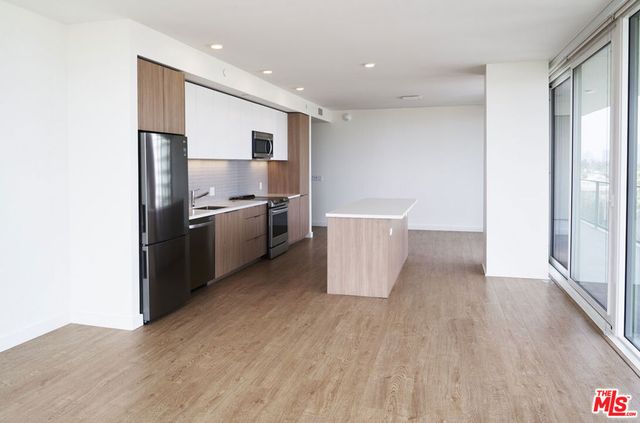11750 Wilshire Boulevard 1102, Los Angeles, CA 90025
