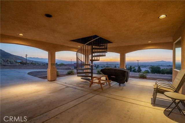 23053 Roundup Way, Apple Valley, CA 92308