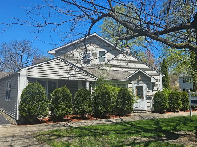 808 Indian Road, Glenview, IL 60025