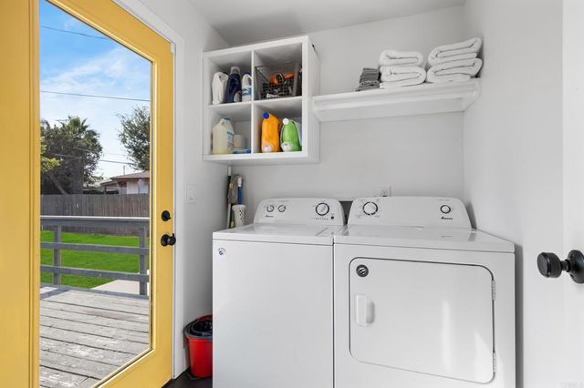 4338 33 rd Place, San Diego, CA 92104