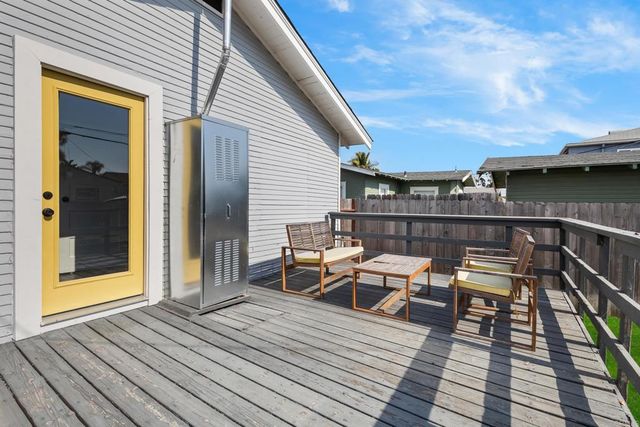 4338 33 rd Place, San Diego, CA 92104