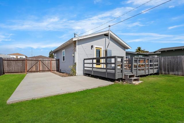 4338 33 rd Place, San Diego, CA 92104