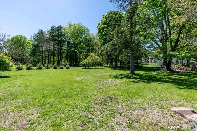 643 Maple Avenue, Cheshire, CT 06410