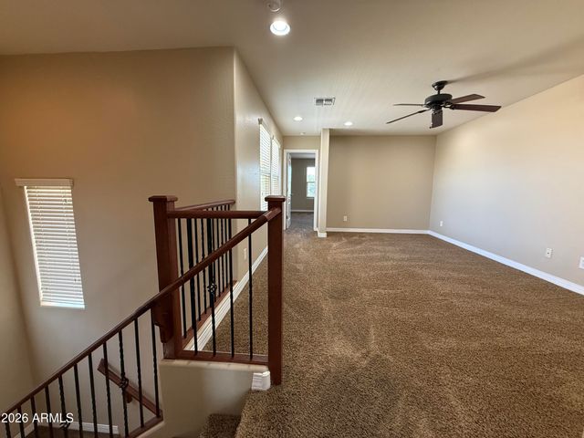 9020 W NICOLET Avenue, Glendale, AZ 85305