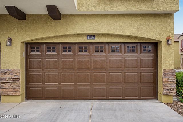 2725 E MINE CREEK Road 1187, Phoenix, AZ 85024