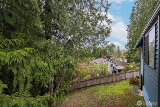 22456 NE 18th Street, Sammamish, WA 98074
