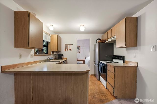 22456 NE 18th Street, Sammamish, WA 98074