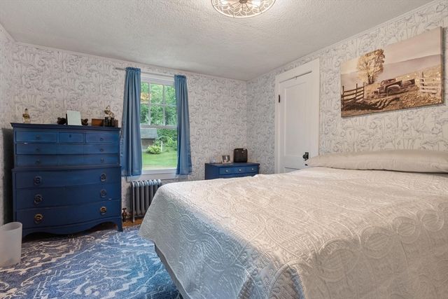 366 Allen Rd, Belchertown, MA 01007