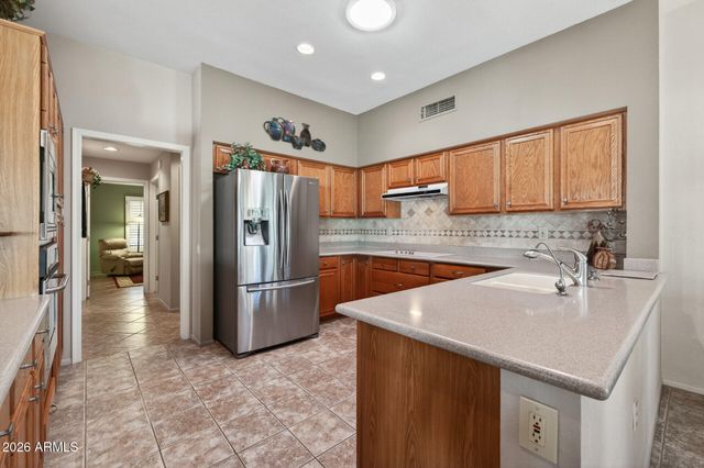 13702 W BALLAD Drive, Sun City West, AZ 85375