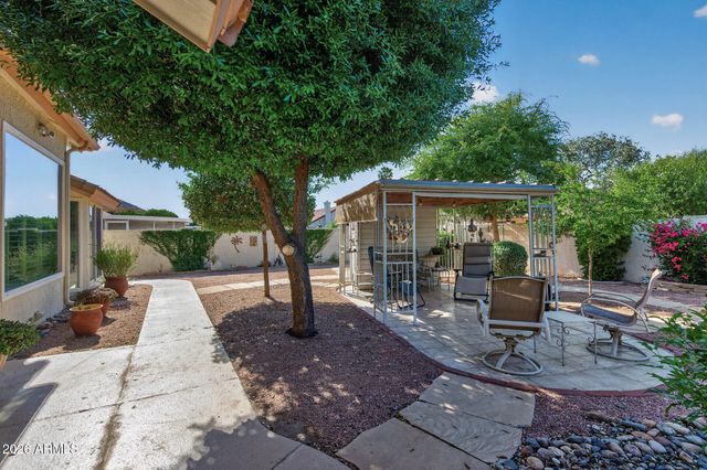 13702 W BALLAD Drive, Sun City West, AZ 85375