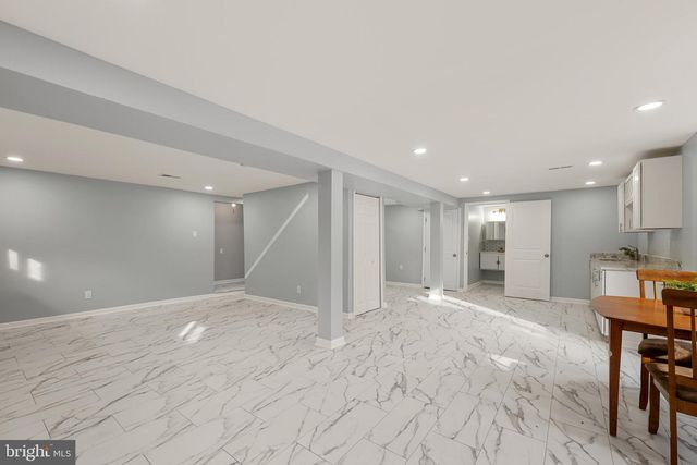 6439 BOCK RD, Oxon Hill, MD 20745