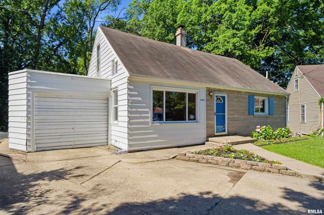 2506 N HILLTOP Court, Peoria, IL 61604