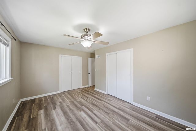 2506 N HILLTOP Court, Peoria, IL 61604