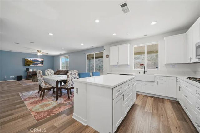 34308 Heather Ridge, Lake Elsinore, CA 92532