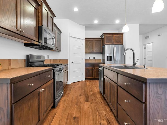 10306 Fallow Field, Nampa, ID 83687