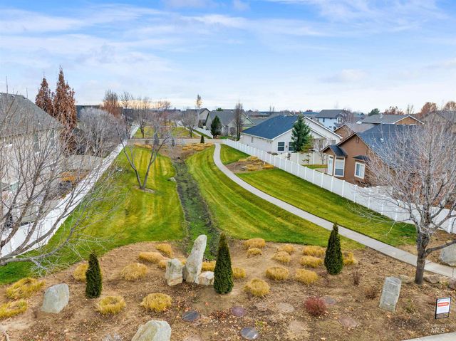 10306 Fallow Field, Nampa, ID 83687
