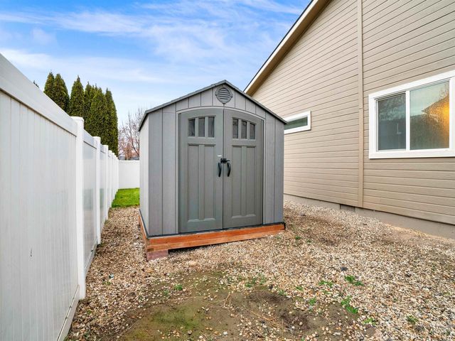 10306 Fallow Field, Nampa, ID 83687