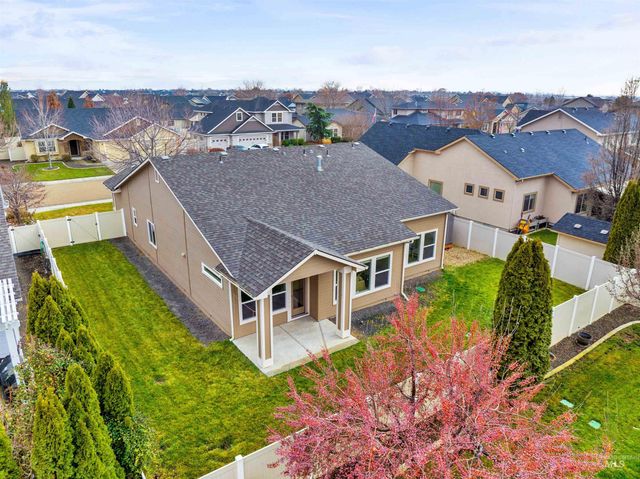 10306 Fallow Field, Nampa, ID 83687